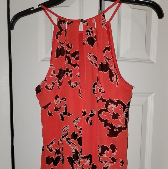 Express Floral Sleeveless Top - Picture 2 of 4